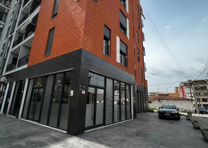 Apartment I 2